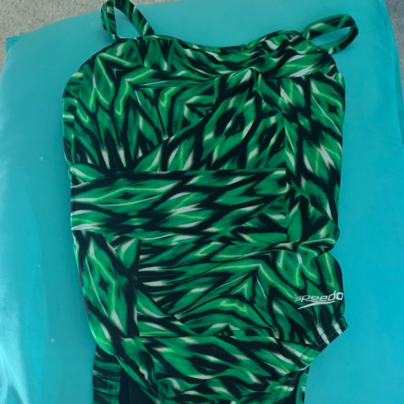 Speedo Other - speedo women’s one piece swimsuit